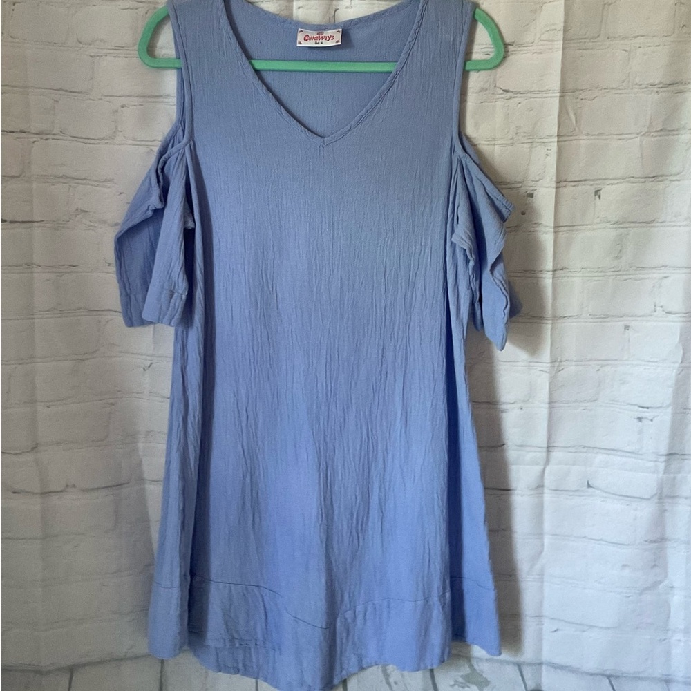 Cottonways Size 1, Cold Shoulder Dress, Beautiful Purple/Blue color